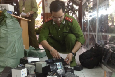 Mua thiết bị nghe lén, quay camera dễ như chơi